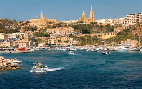 how to get to gozo